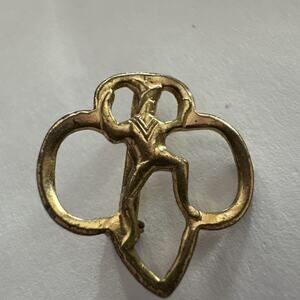 Girl Scout Membership Pin Vintage Original Trefoil